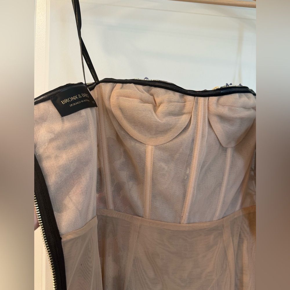 NWOT BRONX AND BANCO BOUQUET MARAYA JASMINE MAXI DRESS, wedding guest dress - Picture 13 of 16